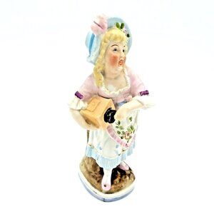 Conta & Boehme Figure Of A Woman Playing A Hurdy Gurdy-C1850 -6.5"-Mold 1471